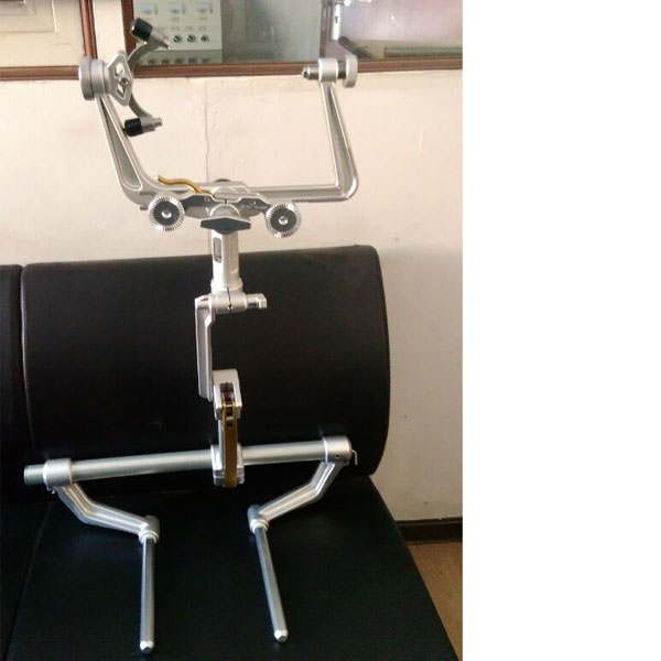 Mayfield頭架，DORO頭架