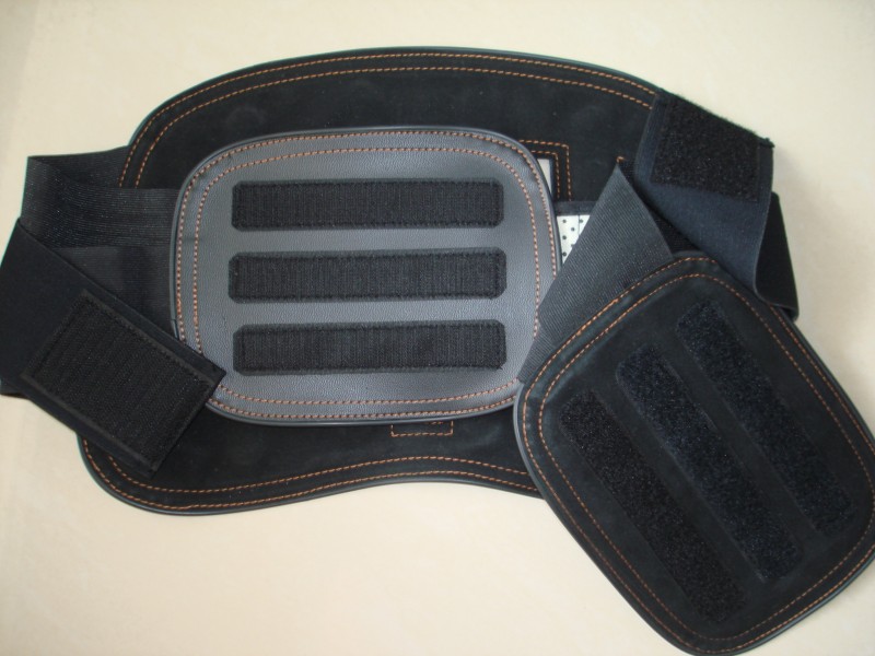 護腰帶（皮革型）