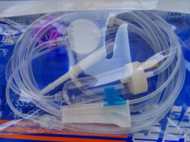 一次性使用精密過(guò)濾輸液器