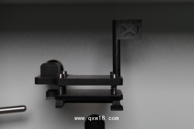 品信生物液基薄層細(xì)胞制片機(jī)