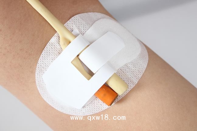 透氣膠貼（非織造布膠帶）C型（?。?>
            <div   id=