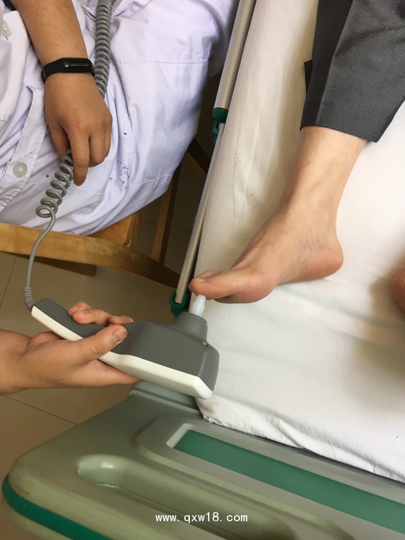 周圍神經(jīng)檢測(cè)儀