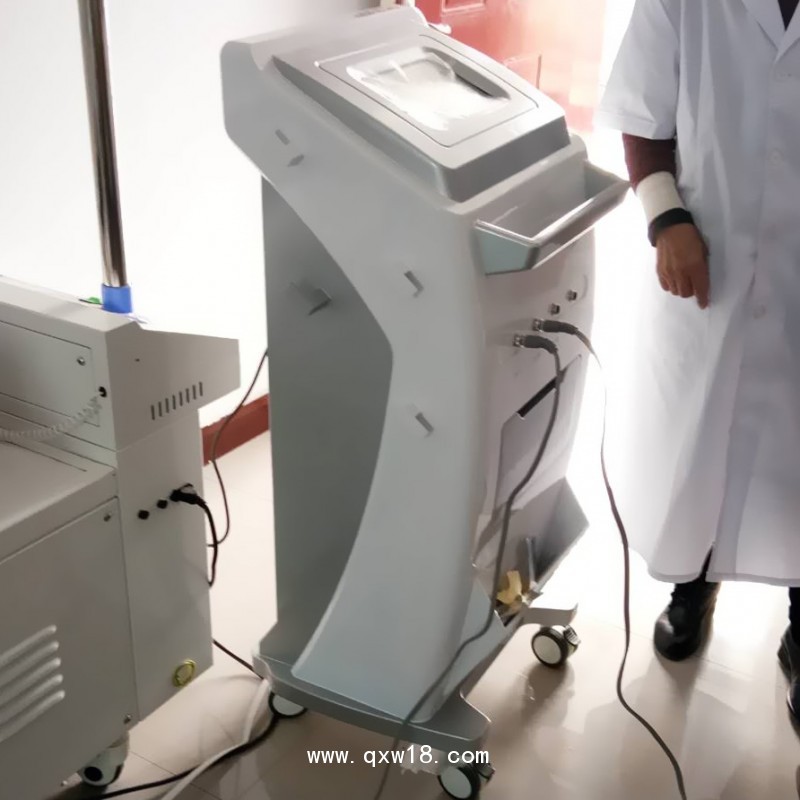 中頻脈沖治療儀-經(jīng)皮透藥療法