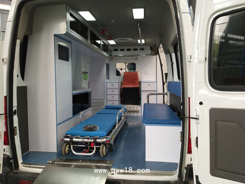 醫(yī)療救護(hù)車 監(jiān)護(hù)型