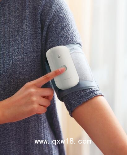 動(dòng)態(tài)血壓監(jiān)測儀