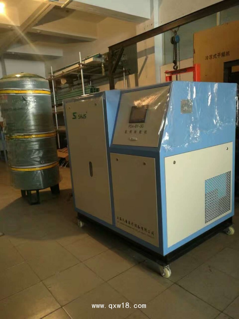 醫(yī)用制氧機(jī)