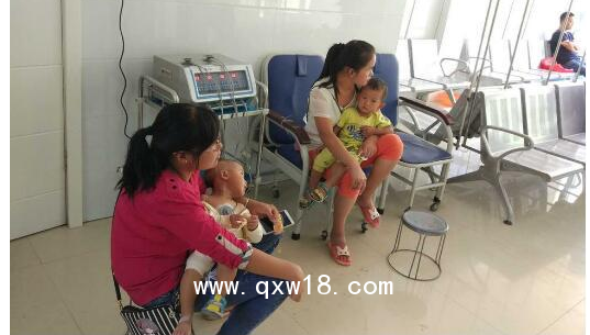 SL中醫(yī)定向治療儀多功能治療儀