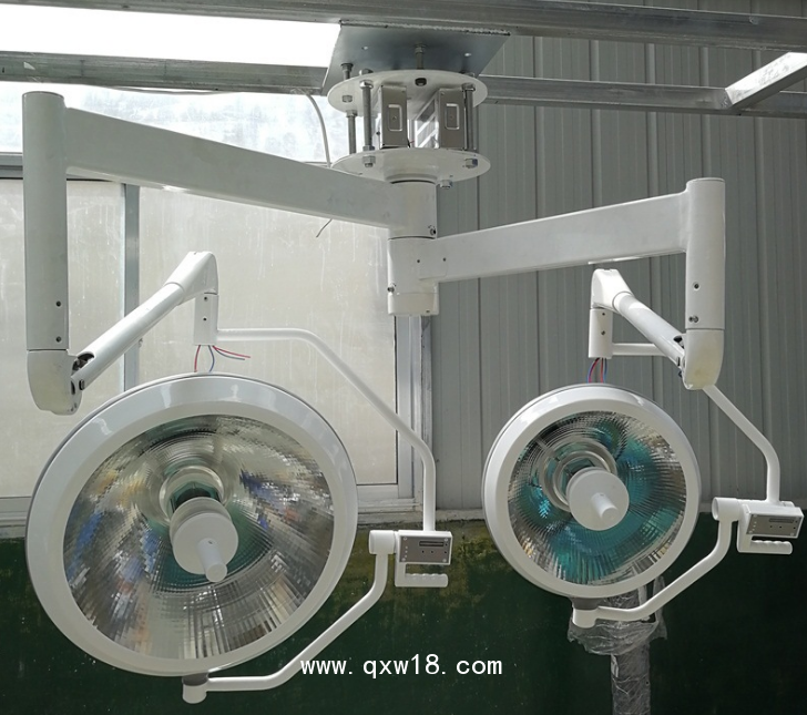 多鏡面手術(shù)無影燈 700/500 無影手術(shù)燈