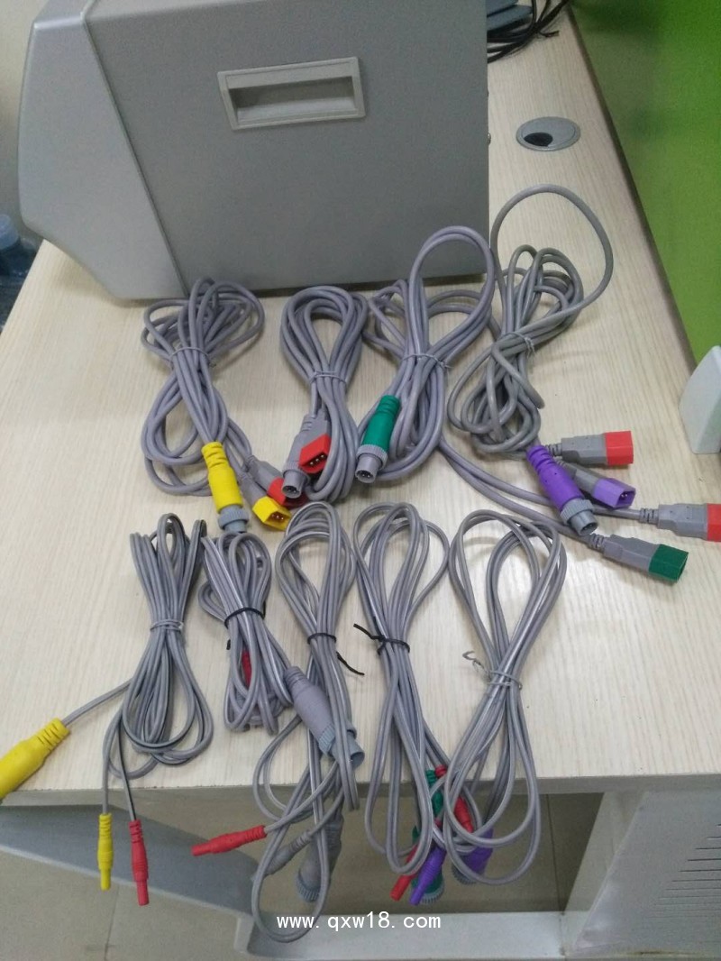 電腦中頻治療儀中頻治療儀