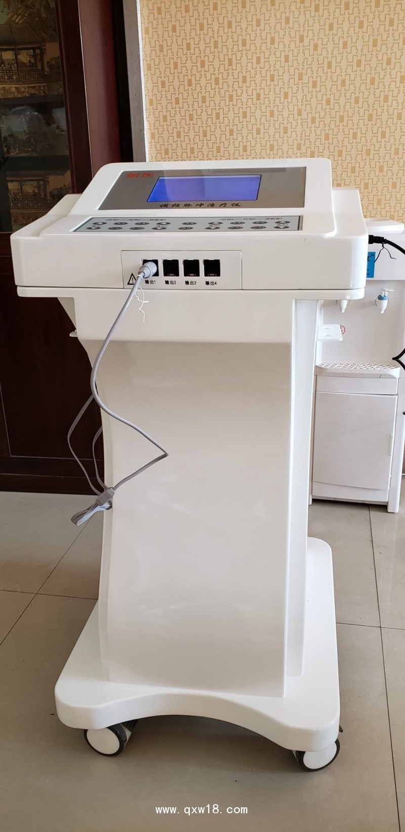 中醫(yī)定向透藥治療儀