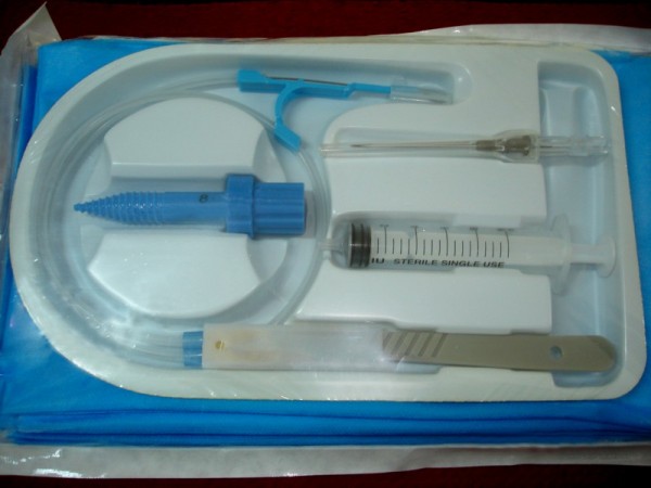 新型經(jīng)皮氣管切開(kāi)組套  氣管切開(kāi) 螺旋氣管切開(kāi)