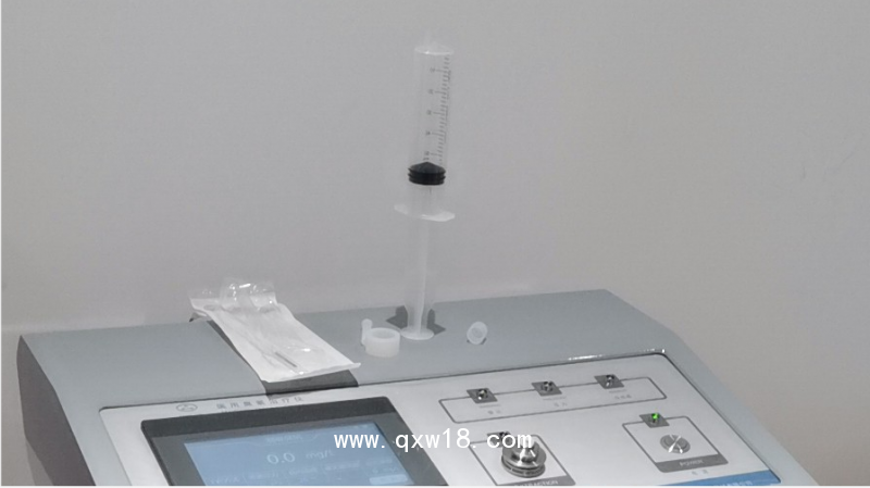 醫(yī)用臭氧儀 大自血臭氧儀 三氧臭氧儀 便攜式 立式