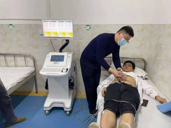 胃腸動力治療儀