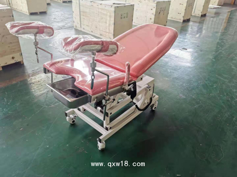 山東辰宏手術(shù)床無(wú)影燈吊塔吊橋病床消毒機(jī)