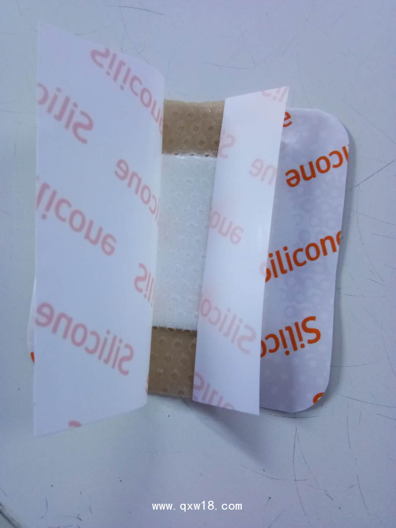 君言10cm*10cm 硅凝膠泡沫敷料薄邊型