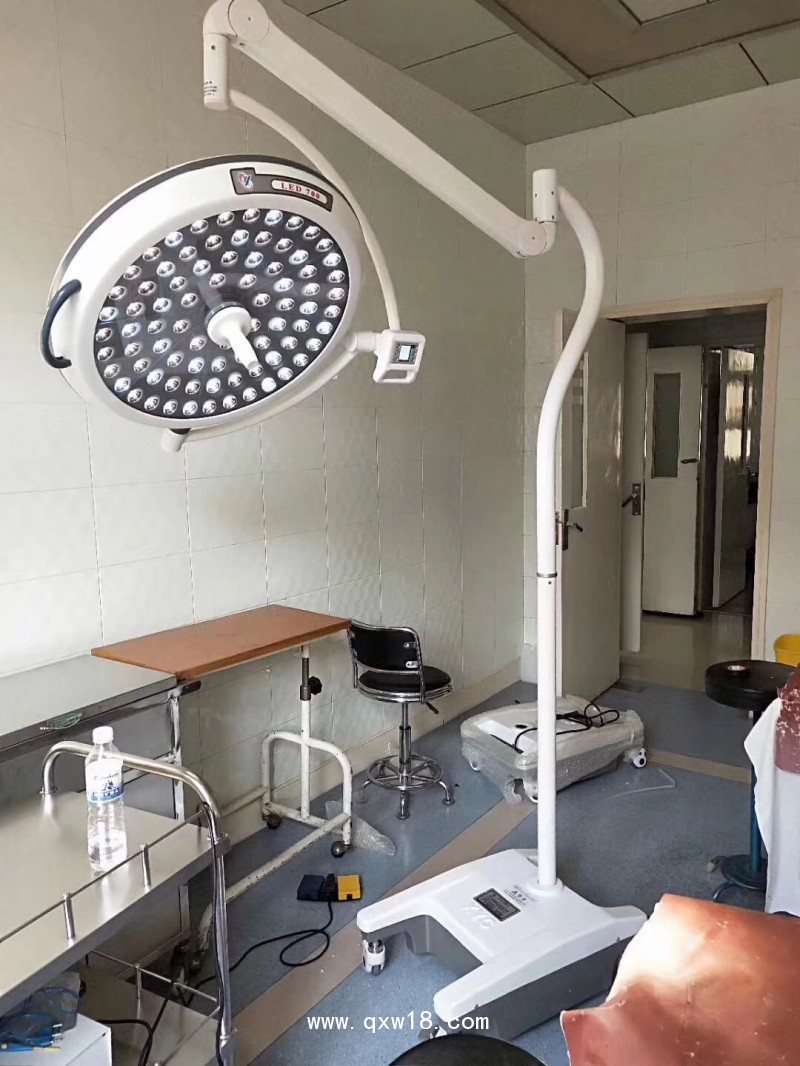欣雨辰 YCLED700L手術(shù)無影燈 移動(dòng)無影燈 立式檢查燈