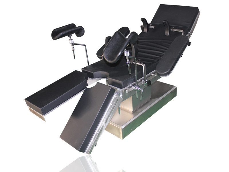 手術(shù)室設(shè)備中心供氧無(wú)影燈