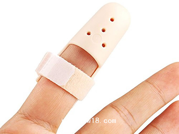 手指骨折固定 硬膠煙囪式護(hù)指套 手指關(guān)節(jié)固定康復(fù)夾