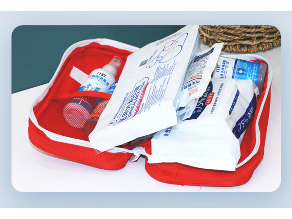 六鶴防疫包組合定制酒精消毒液免洗凝膠口罩濕巾套餐會議學校工廠