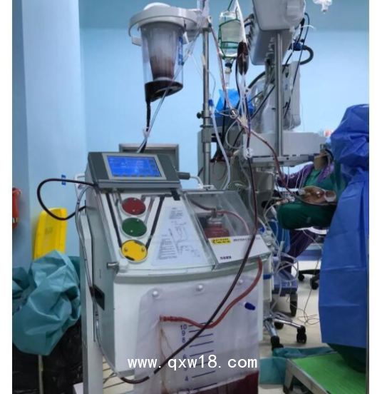 萬(wàn)東 自體血液回收機(jī) BW-8100A