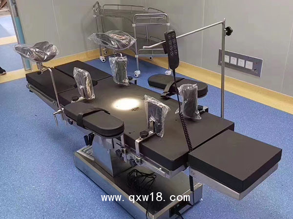 綜合電動手術(shù)臺五電動