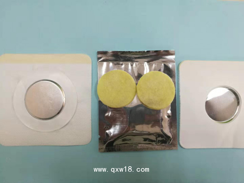 超聲導(dǎo)入儀配用醫(yī)用超聲耦合貼片使用