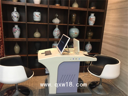 體檢中心設(shè)備HRA 人體電阻抗測(cè)評(píng)分析儀