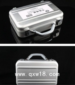 國產(chǎn)醫(yī)用可視喉鏡 麻醉視頻醫(yī)院急診科成人小兒兒童咽喉鏡窺視片