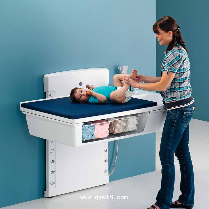 愛樂壁掛升降臺 壁掛升降床 壁掛升降椅