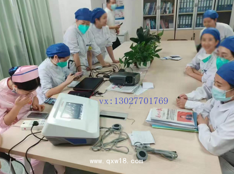 中醫(yī)定向透藥治療儀，磁熱、脈沖透藥儀