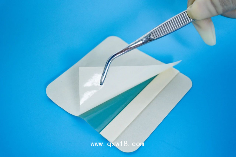 醫(yī)用水膠體敷料生產(chǎn)廠(chǎng)家，批發(fā)、貼牌代加工