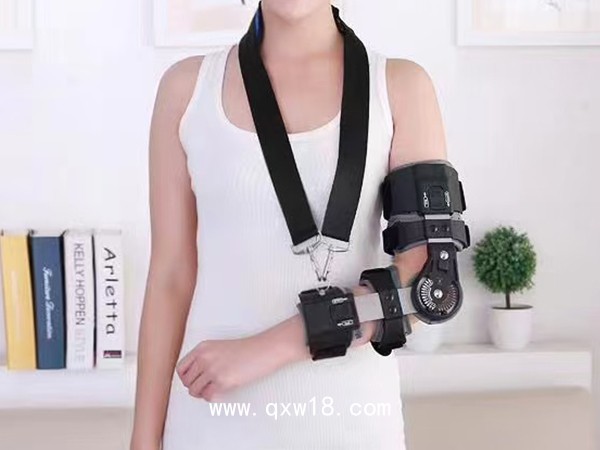 可調式肘關節(jié)支具款式一