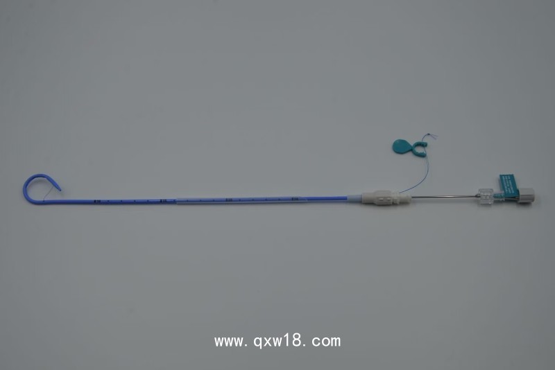 一次性無菌留置引流導(dǎo)管及裝置