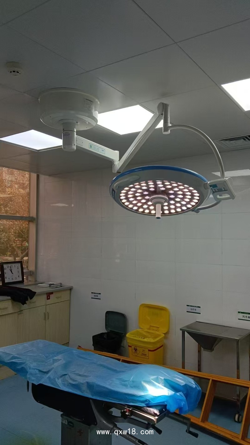 LED手術(shù)無(wú)影燈