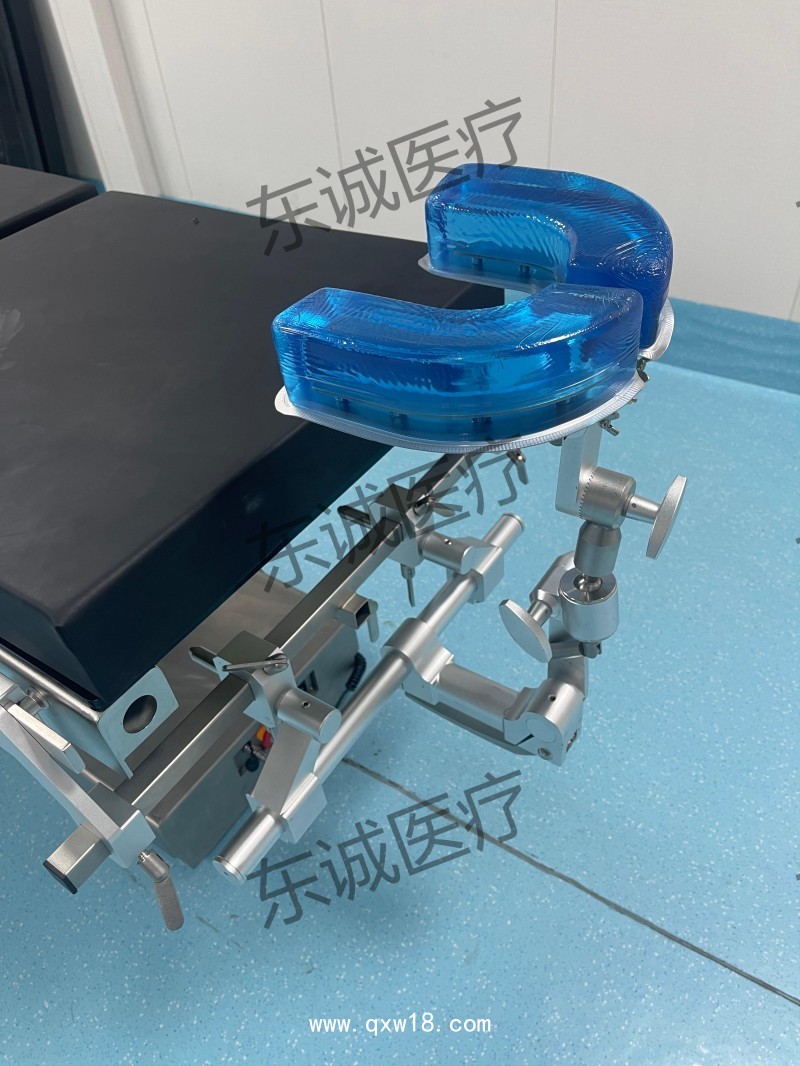 東誠醫(yī)療顱腦手術頭架DC-LTJ-1