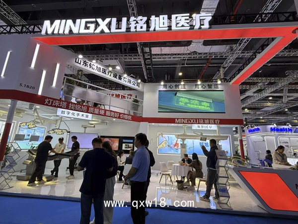 神經(jīng)外科電動手術(shù)臺、泌尿科手術(shù)床手術(shù)臺 醫(yī)院用綜合手術(shù)用